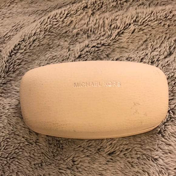 Michael Kors Sunglasses - Picture 4 of 6